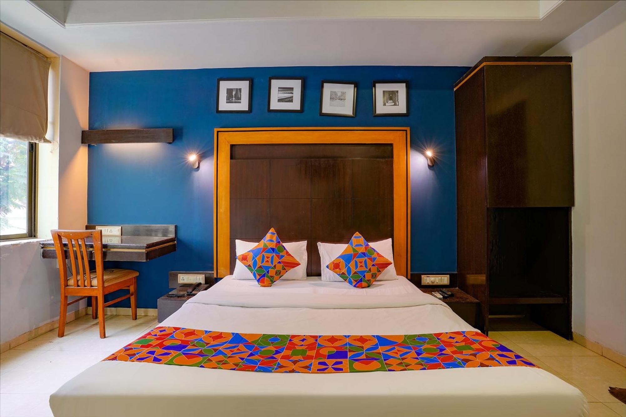 Fabexpress Manas Residency Hotel Mumbai Exterior photo