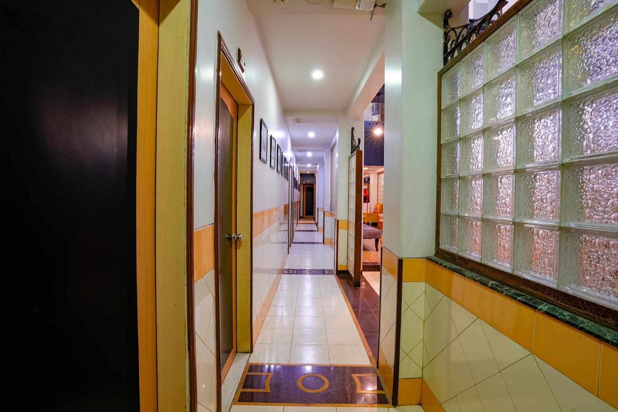 Fabexpress Manas Residency Hotel Mumbai Exterior photo