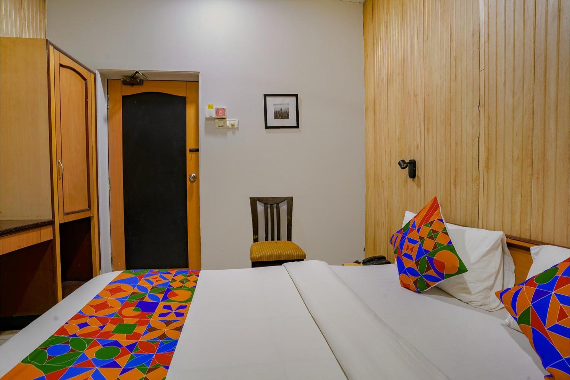 Fabexpress Manas Residency Hotel Mumbai Exterior photo