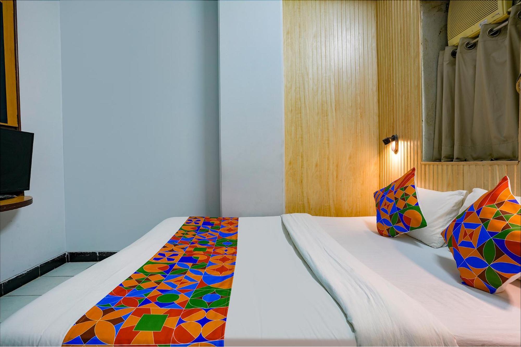 Fabexpress Manas Residency Hotel Mumbai Exterior photo